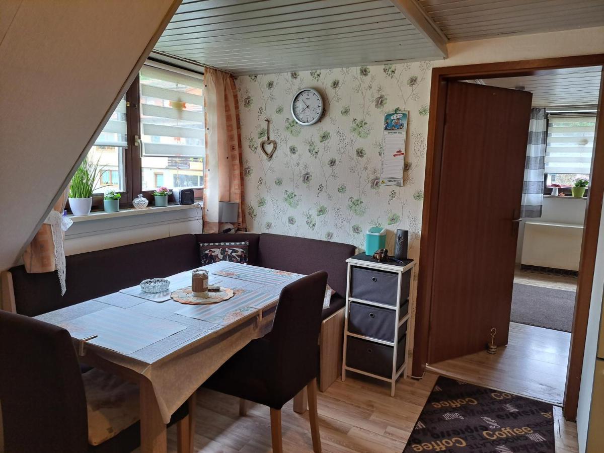 Ferienwohnung Sonja Mit Garten Und Freisitz Steinwiesen المظهر الخارجي الصورة