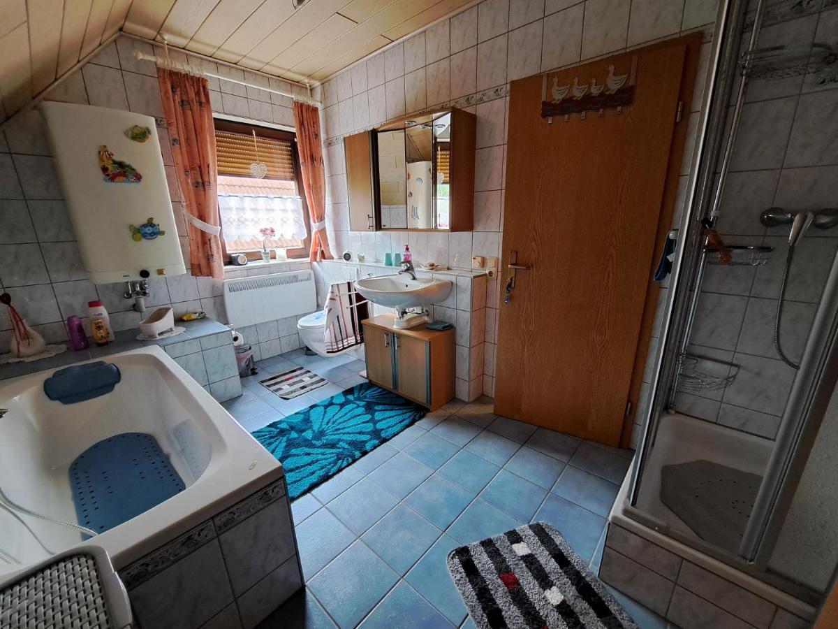 Ferienwohnung Sonja Mit Garten Und Freisitz Steinwiesen المظهر الخارجي الصورة